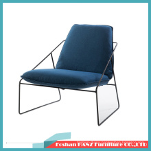 Modern European Style Black Iron Foot with Armrest Factory Direct Selling Hotel Furniture Leisure Chair